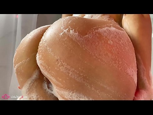 ❤️ Bruneta își masturbează păsărica cu un vibrator până la orgasm intens în duș ️❌ at porn ro.befuck-net.ru ❤
