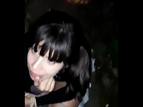 ❤️ Pe stradă penisul umflat în schimbul unor bomboane ️❌ at porn ro.befuck-net.ru ❤
